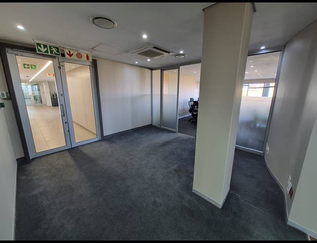 306M² OFFICE TO LET IN WOODMEAD
